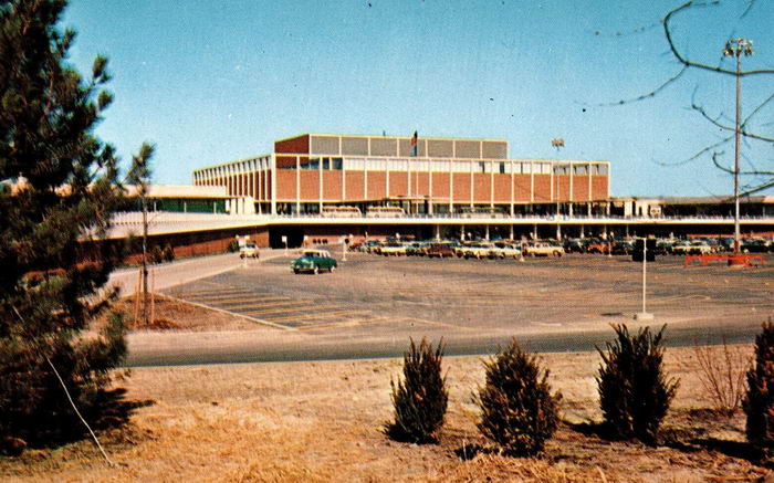 Northland Center (Northland Mall) - Old Postcard (newer photo)